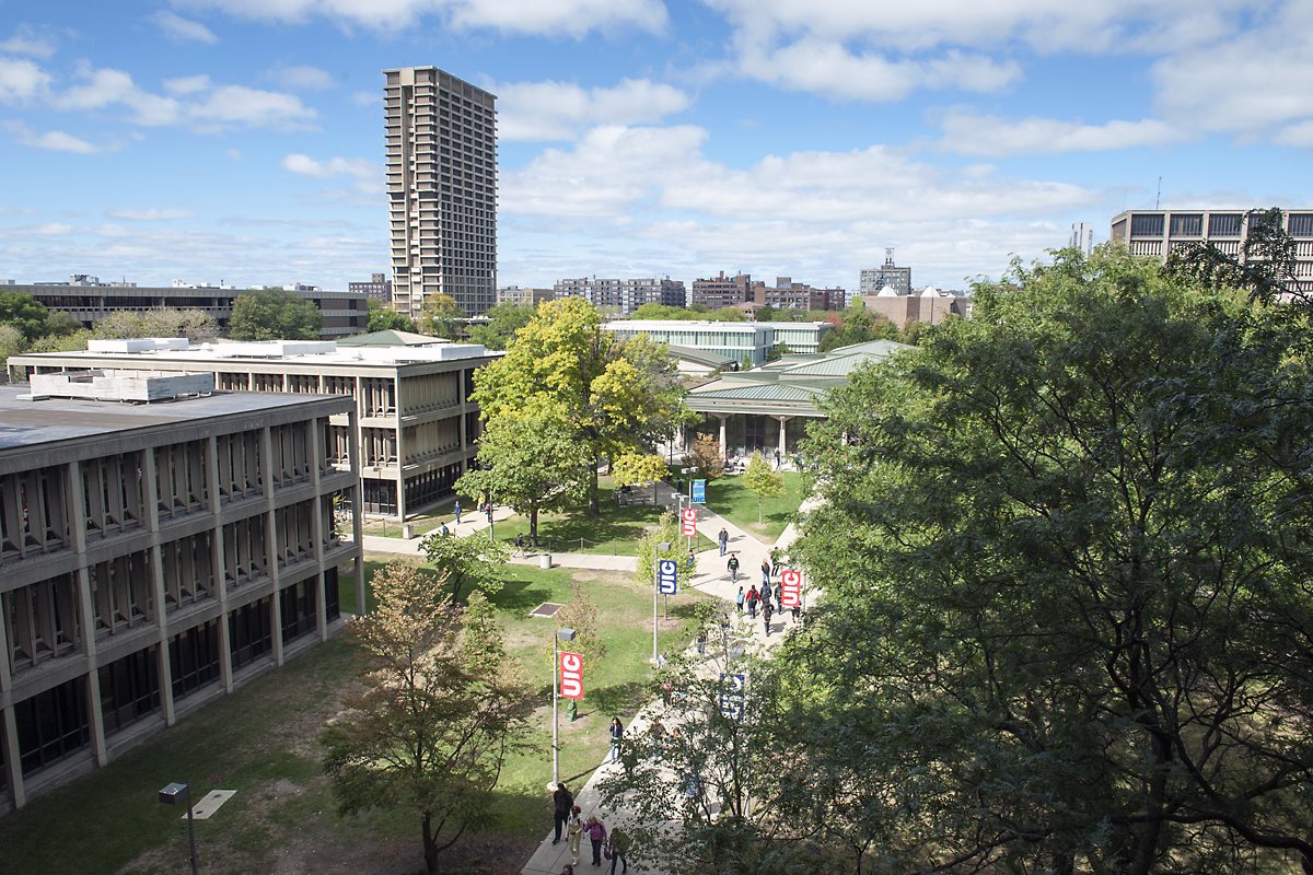 Campus showcases learning, fun at Oct. 5 Open House UIC today