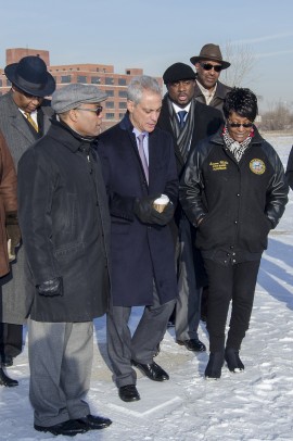 Mayor Rahm Emanuel (center) views the site with Ald. Jason Ervin, 28th Ward; Ald. Walter Burnett, 27th Ward; Marcus Betts of the North Lawndale Presidential Library Committee, ____ and Ald. Emma Mitts, 37th Ward.