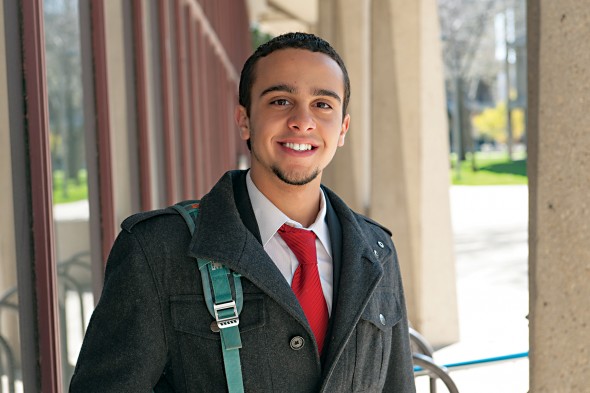 Usama Ibrahim, a dual-degree candidate in neuroscience and political science at UIC.