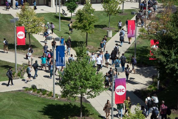 UIC campus on first day of fall semester 2015 