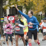 2012 Chicago Marathon runners pass the UIC campus