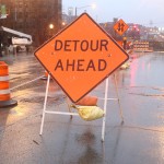 detour sign near the intersection