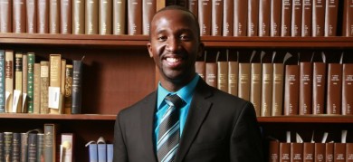 Dr. Warren Morgan who earned his doctorate in Urban Education at UIC was appointed a 2016-2017 White House Fellow.
