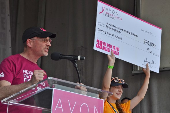 AVON’s breast cancer walk gives UIC $75K