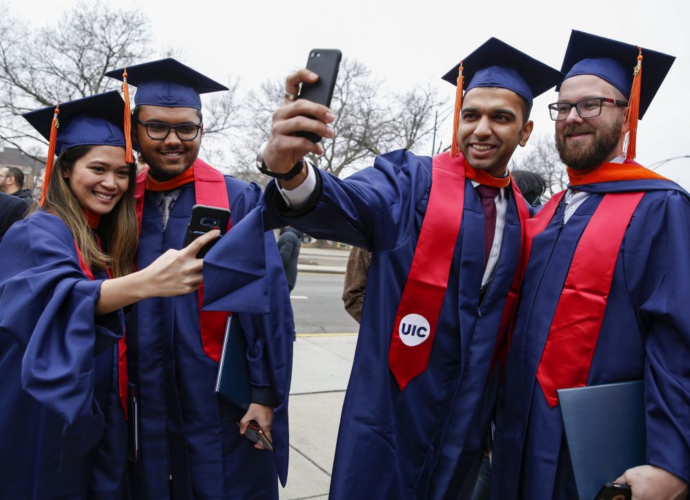 UIC celebrates fall commencement UIC today