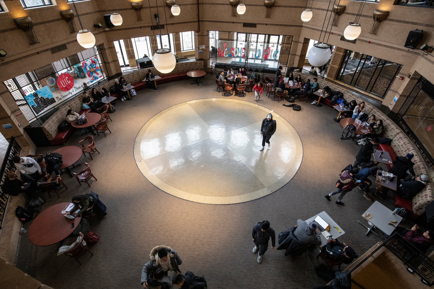 The atrium of SRCN comes to life as students catch up with each other upon returning to campus for the semester.