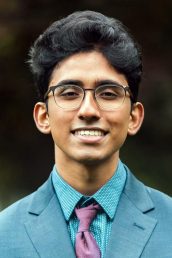 Wasan Kumar, a third-year UIC Honors College student majoring in neuroscience and minoring in Global Asian studies