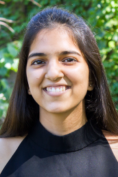 Ashma Pandya, Honors College member and sophomore majoring in biochemistry