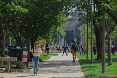 Students Finding Their Way Around Campus on the First Day of the Fall Semester