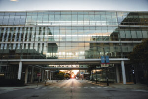 Sunset over Taylor Street on UIC's west campus. Photography by Jenny Fontaine