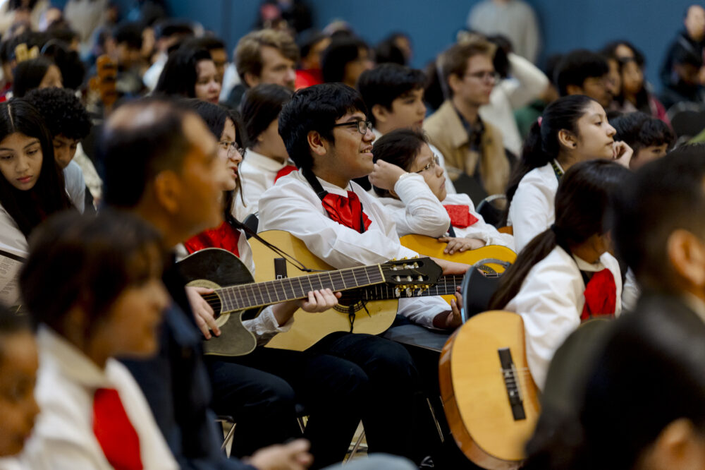 Middle school students watch Mariachi Fuego perform during the Mariachi Festival April 12, 2024, at UIC. The day of mariachi performances and workshops with local students kicked off UIC's first Latin American Music Festival. (Photo: Martin Hernandez/University of Illinois Chicago)